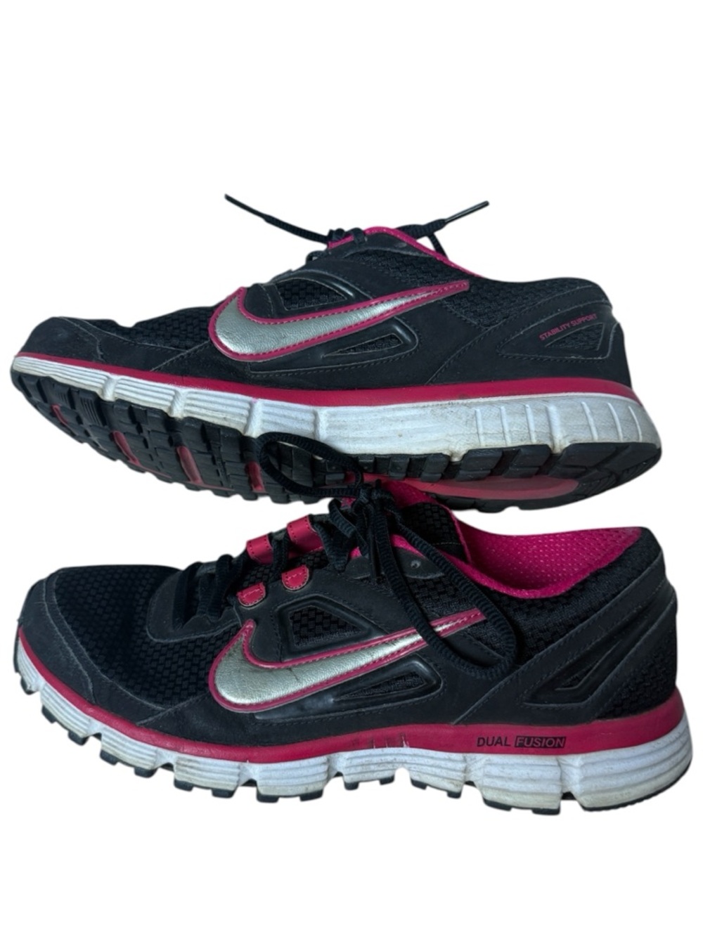 Nike Dual Fusion shoes Athletic sneakers black and pink